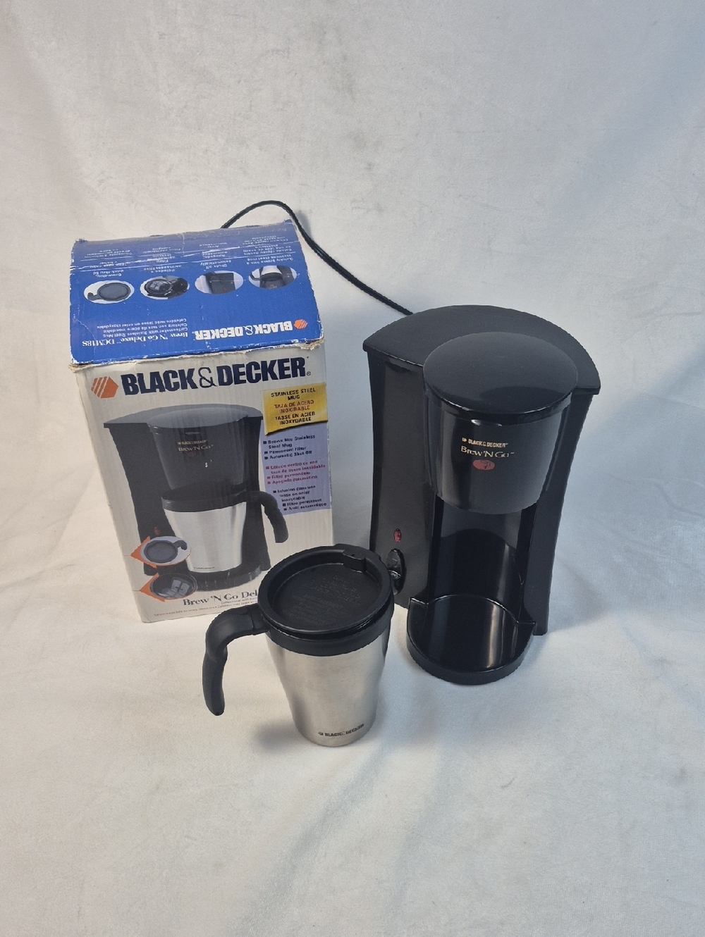 Black & Decker Brew & Go Personal Coffee Maker with Cup Model DCM18S - Works